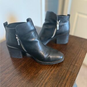 Sleek Black Ankle Booties with Block Heel